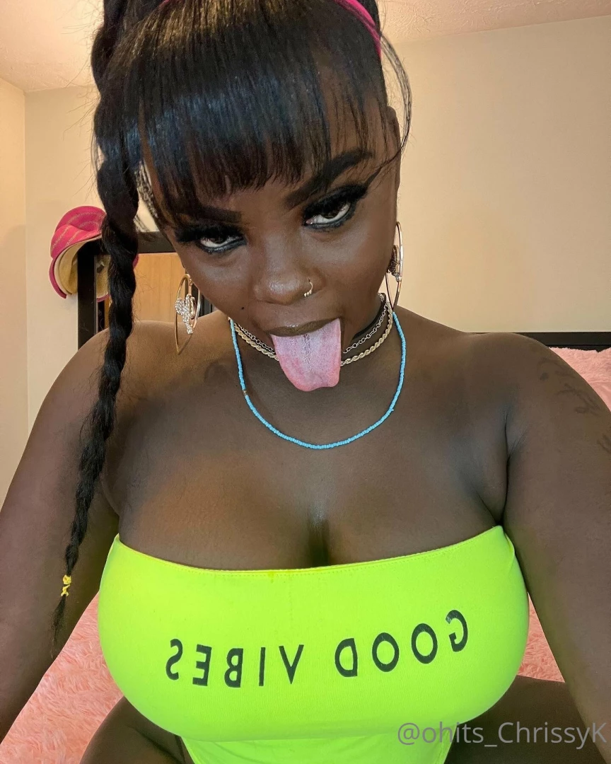 ohits_chrissyk [ ohits-chrissyk ] Onlyfans leaked photo 18685043 on Hotleaks.tv