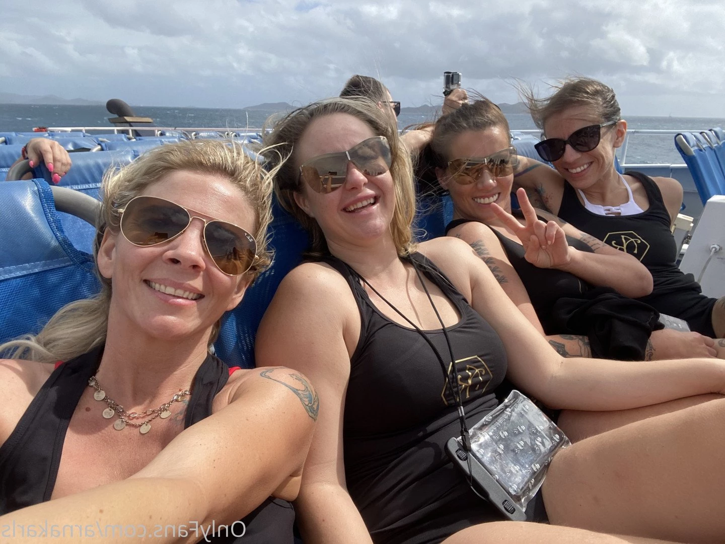 The whole F A M I L Y 😈 [ arnakarls ] Onlyfans leaked photo 1525007 on Hotleaks.tv