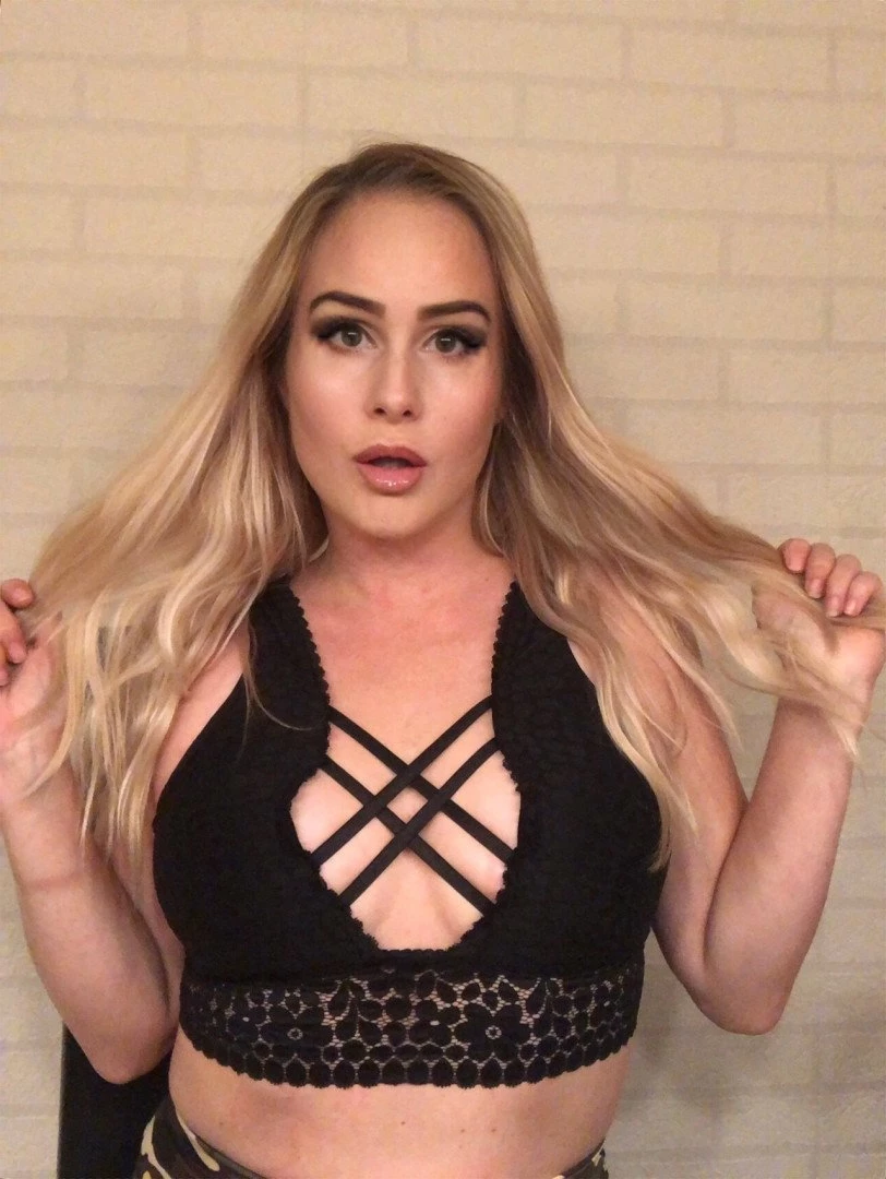 The whole F A M I L Y 😈 [ arnakarls ] Onlyfans leaked photo 1527148 on Hotleaks.tv