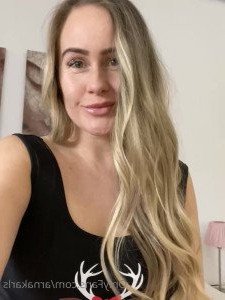 The whole F A M I L Y 😈 [ arnakarls ] Onlyfans leaked video 2491981 on Hotleaks.tv
