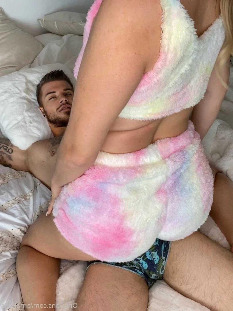 The whole F A M I L Y 😈 [ arnakarls ] Onlyfans leaked photo 4310036 on Hotleaks.tv