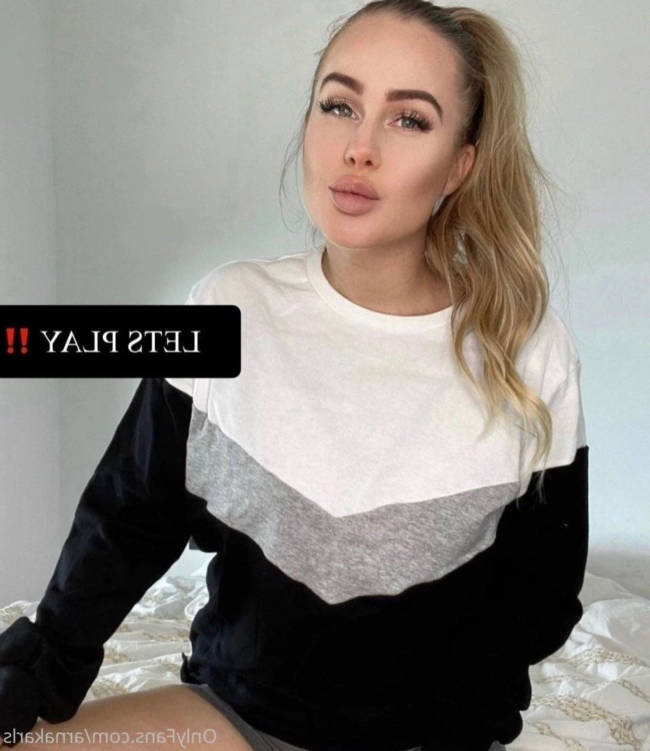 The whole F A M I L Y 😈 [ arnakarls ] Onlyfans leaked photo 4342869 on Hotleaks.tv