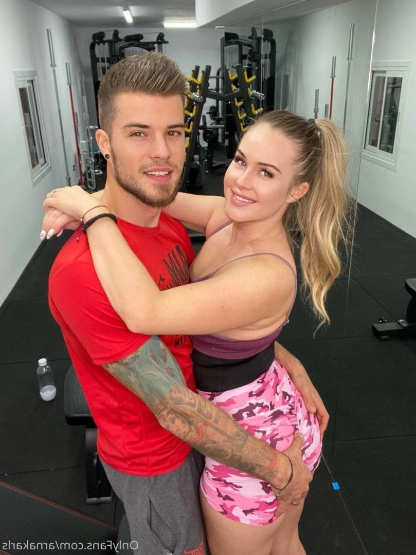 The whole F A M I L Y 😈 [ arnakarls ] Onlyfans leaked photo 4382415 on Hotleaks.tv