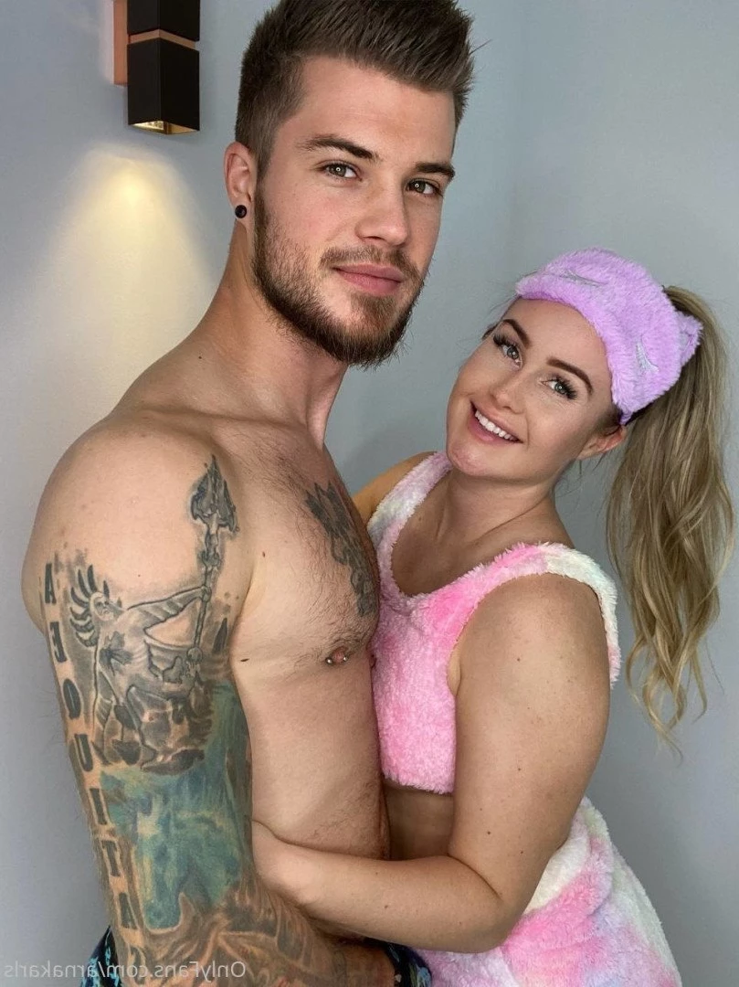 The whole F A M I L Y 😈 [ arnakarls ] Onlyfans leaked photo 4382705 on Hotleaks.tv