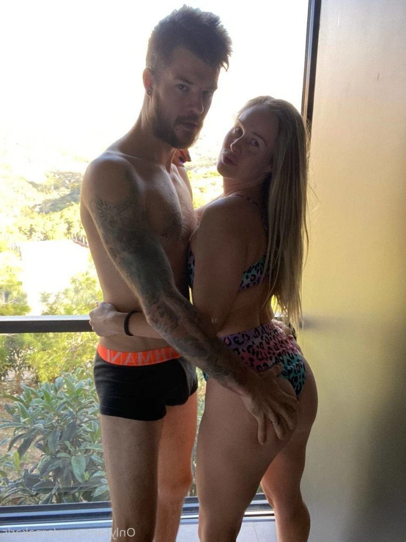 The whole F A M I L Y 😈 [ arnakarls ] Onlyfans leaked photo 4385735 on Hotleaks.tv