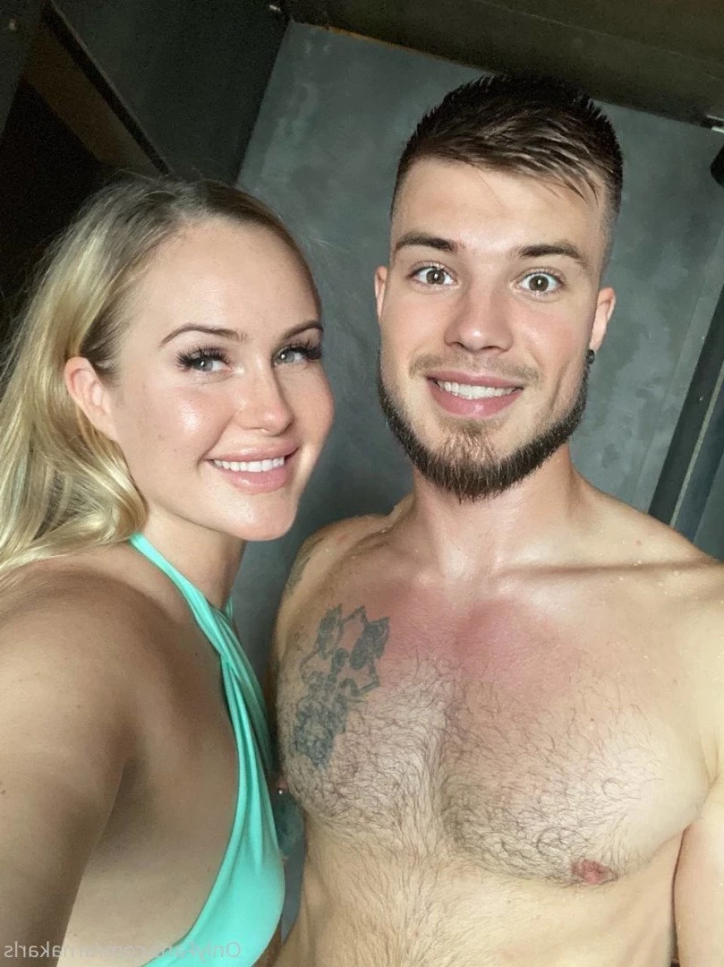The whole F A M I L Y 😈 [ arnakarls ] Onlyfans leaked photo 4391571 on Hotleaks.tv