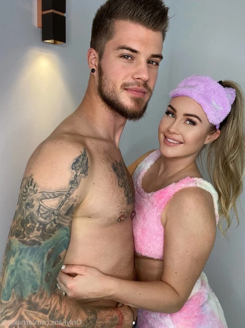 The whole F A M I L Y 😈 [ arnakarls ] Onlyfans leaked photo 4403539 on Hotleaks.tv