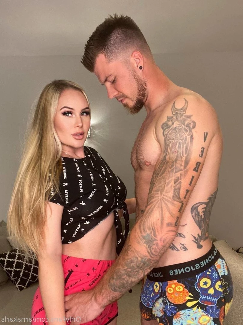 The whole F A M I L Y 😈 [ arnakarls ] Onlyfans leaked photo 4412802 on Hotleaks.tv