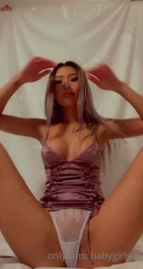 1900406