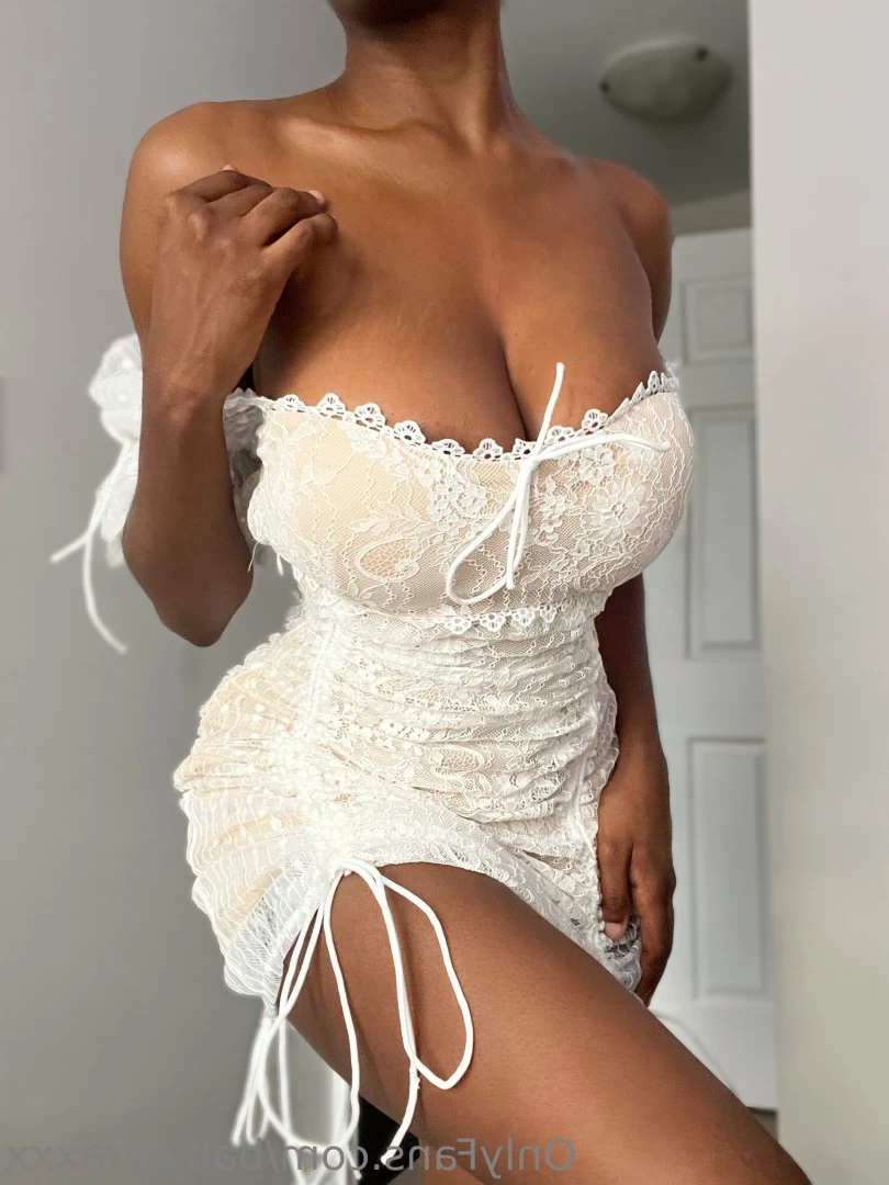𝐋𝐲𝐫𝐚 𝐀𝐦𝐨𝐫𝐫 [ babylyraxxx ] Onlyfans leaked photo 7679986 on Hotleaks.tv