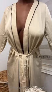 𝐋𝐲𝐫𝐚 𝐀𝐦𝐨𝐫𝐫 [ babylyraxxx ] Onlyfans leaked video 10842482 on Hotleaks.tv