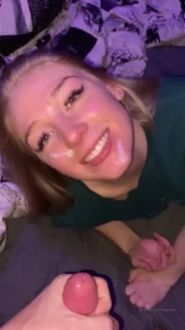 10696793