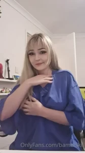 1901083