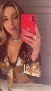 1901317