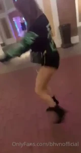 1901337
