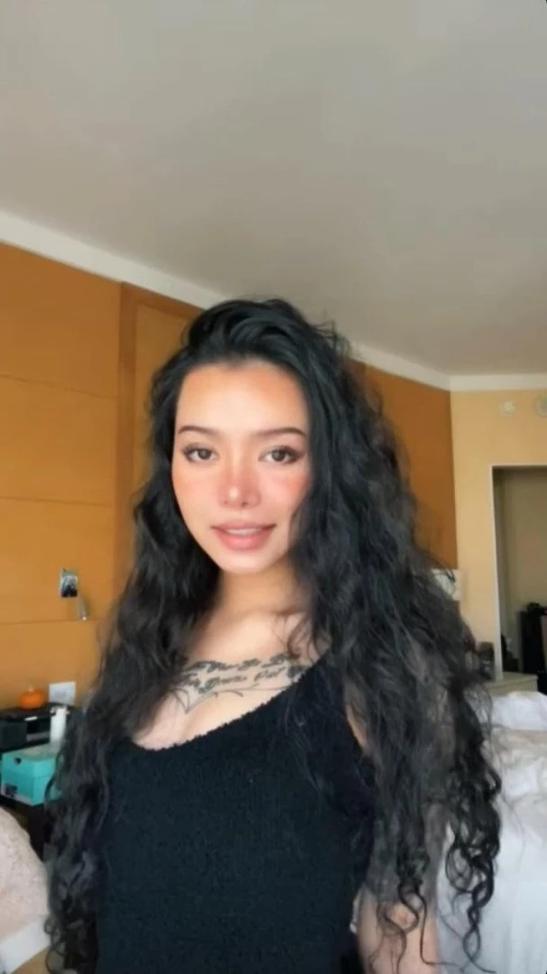 [ bllapoarch ] Onlyfans leaked photo 4615999 on Hotleaks.tv