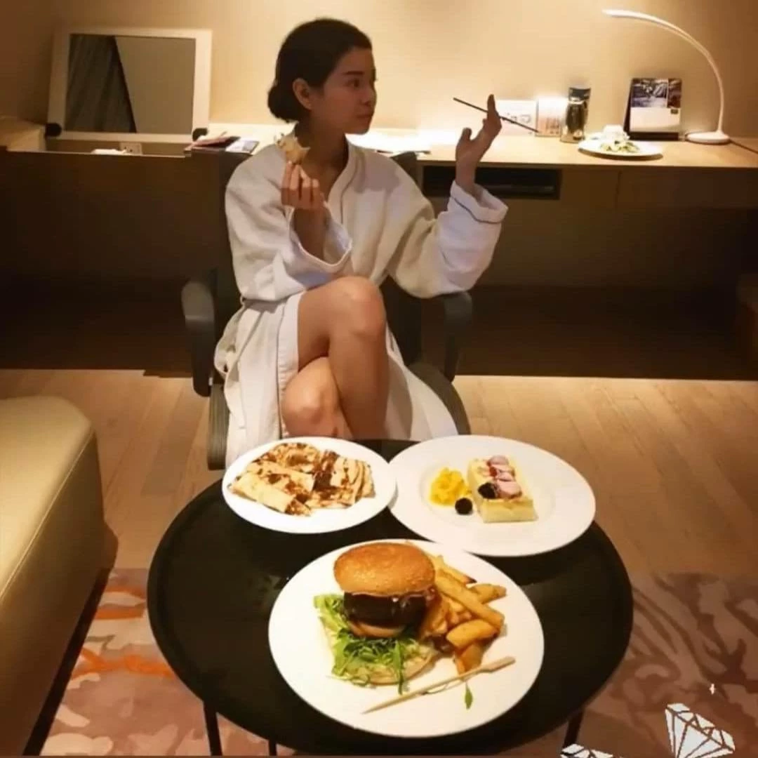  [ bllapoarch ] Onlyfans leaked photo 4620595 on Hotleaks.tv