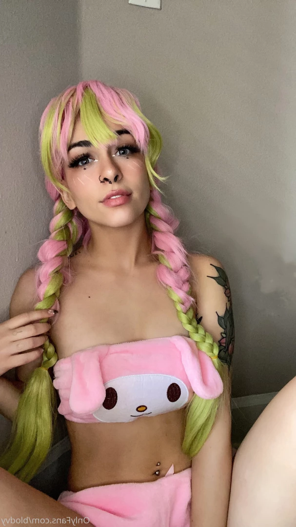 🖤ALT STEPSISTER🖤 [ blodvy ] Onlyfans leaked photo 6158730 on Hotleaks.tv