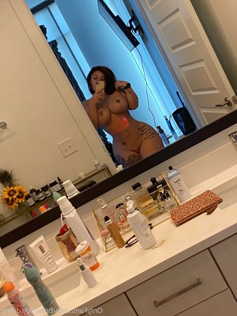  [ brilliantly_divine555 ] Onlyfans leaked photo 4617402 on Hotleaks.tv