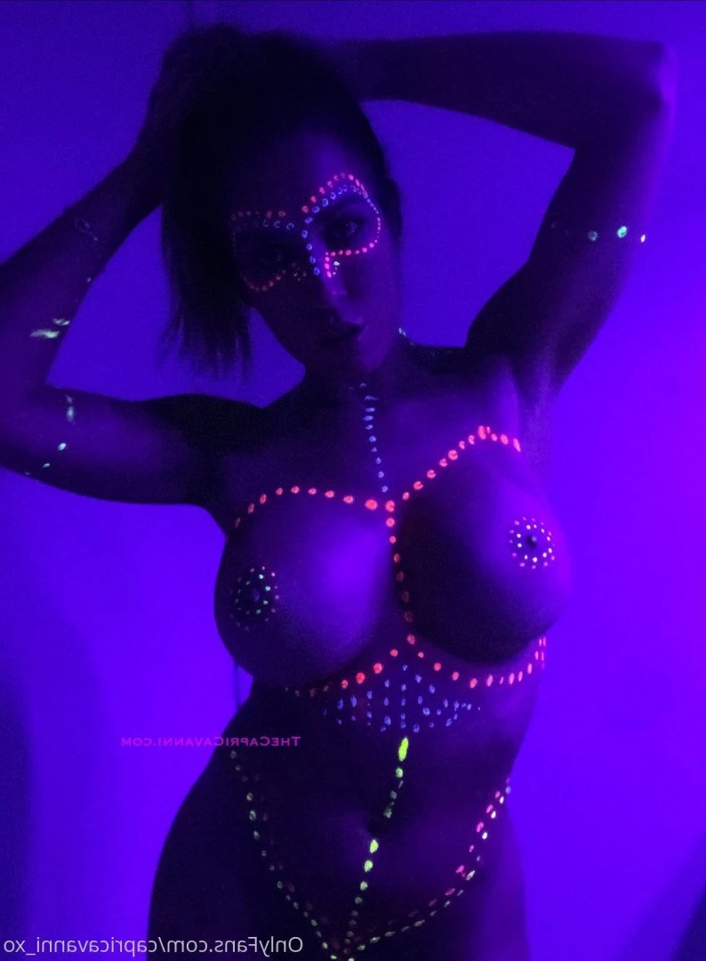 Capri Cavanni [ capricavanni ] Onlyfans leaked photo 1548800 on Hotleaks.tv