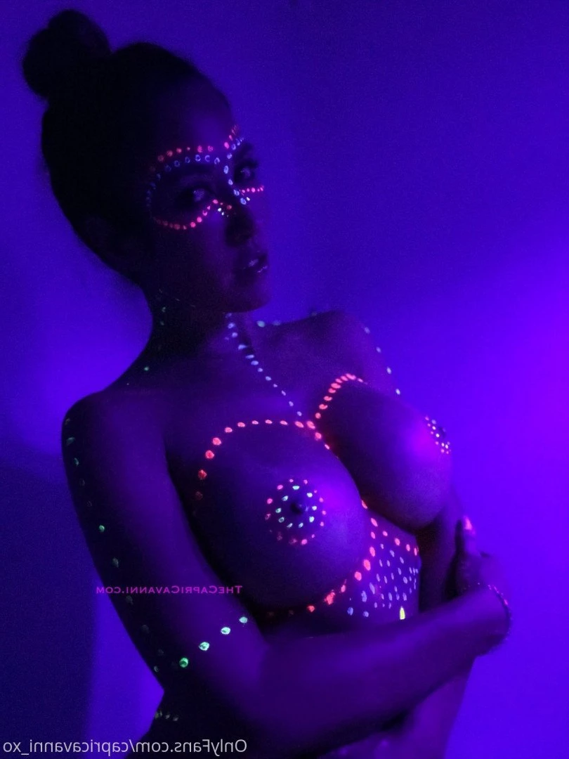 Capri Cavanni [ capricavanni ] Onlyfans leaked photo 1549137 on Hotleaks.tv