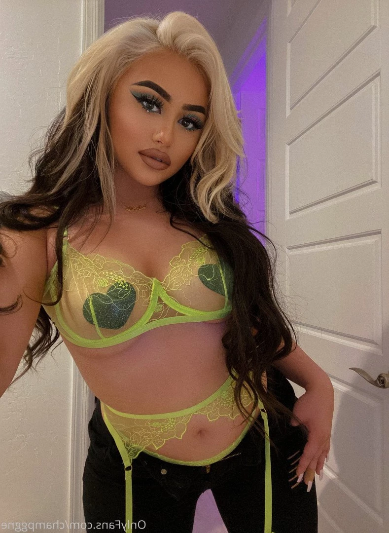 Champagne [ champggne ] Onlyfans leaked photo 1552637 on Hotleaks.tv