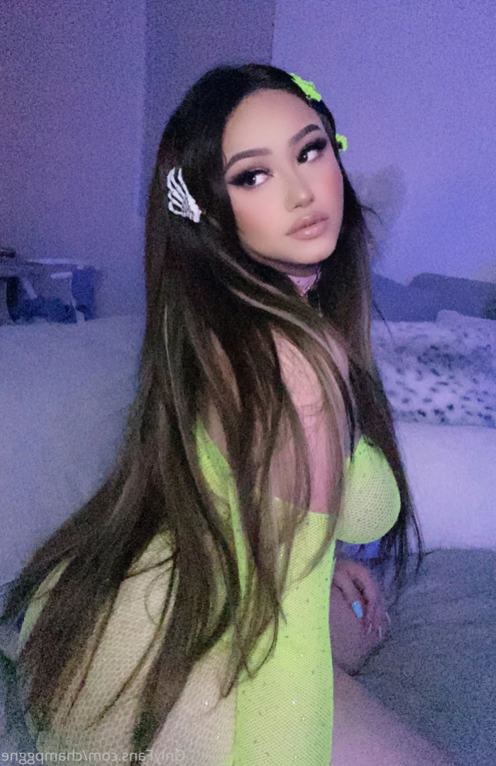 Champagne [ champggne ] Onlyfans leaked photo 12284677 on Hotleaks.tv