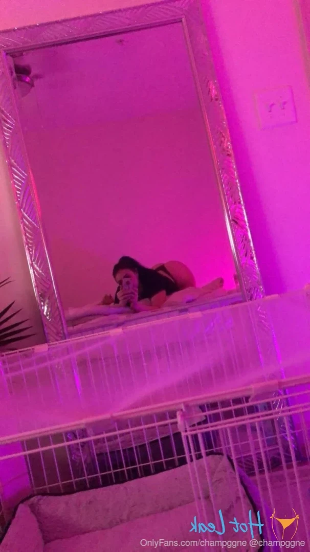 Champagne [ champggne ] Onlyfans leaked photo 12440300 on Hotleaks.tv