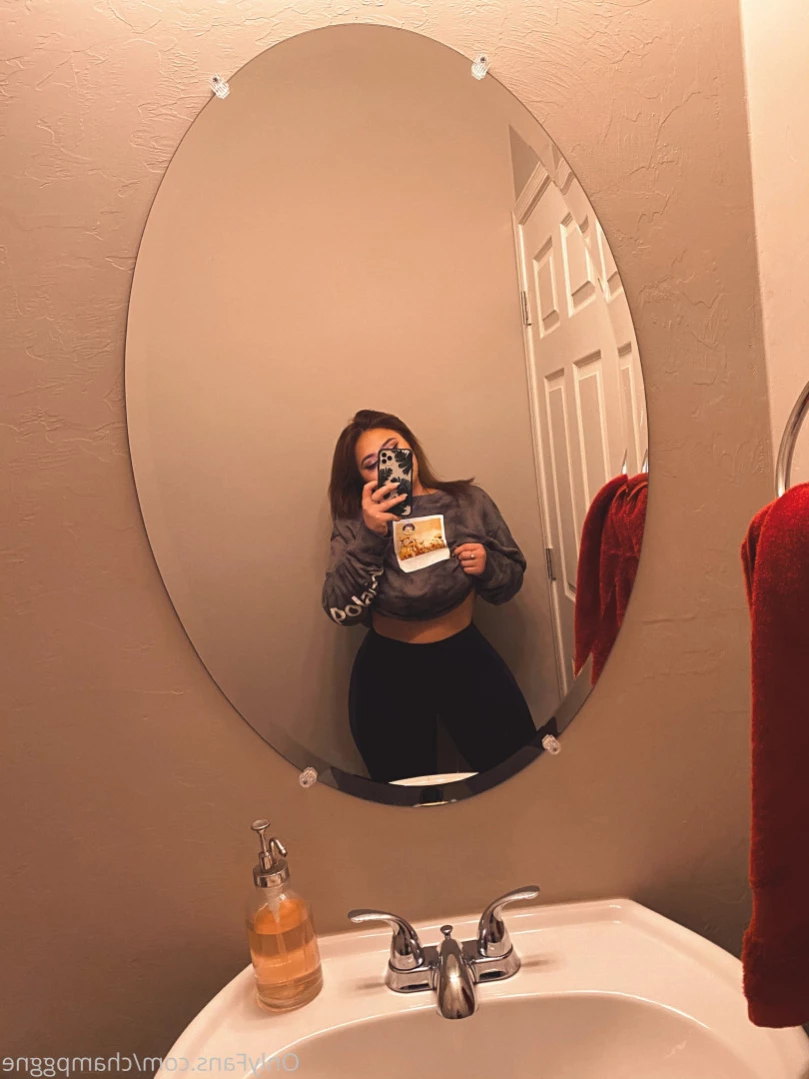 Champagne [ champggne ] Onlyfans leaked photo 13745390 on Hotleaks.tv