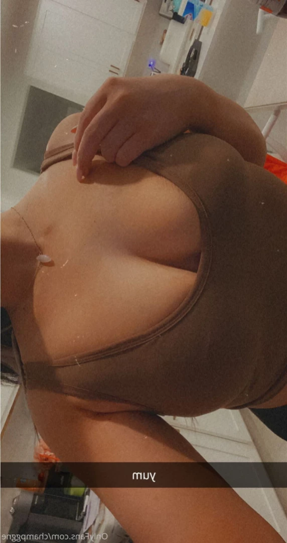 Champagne [ champggne ] Onlyfans leaked photo 13745869 on Hotleaks.tv
