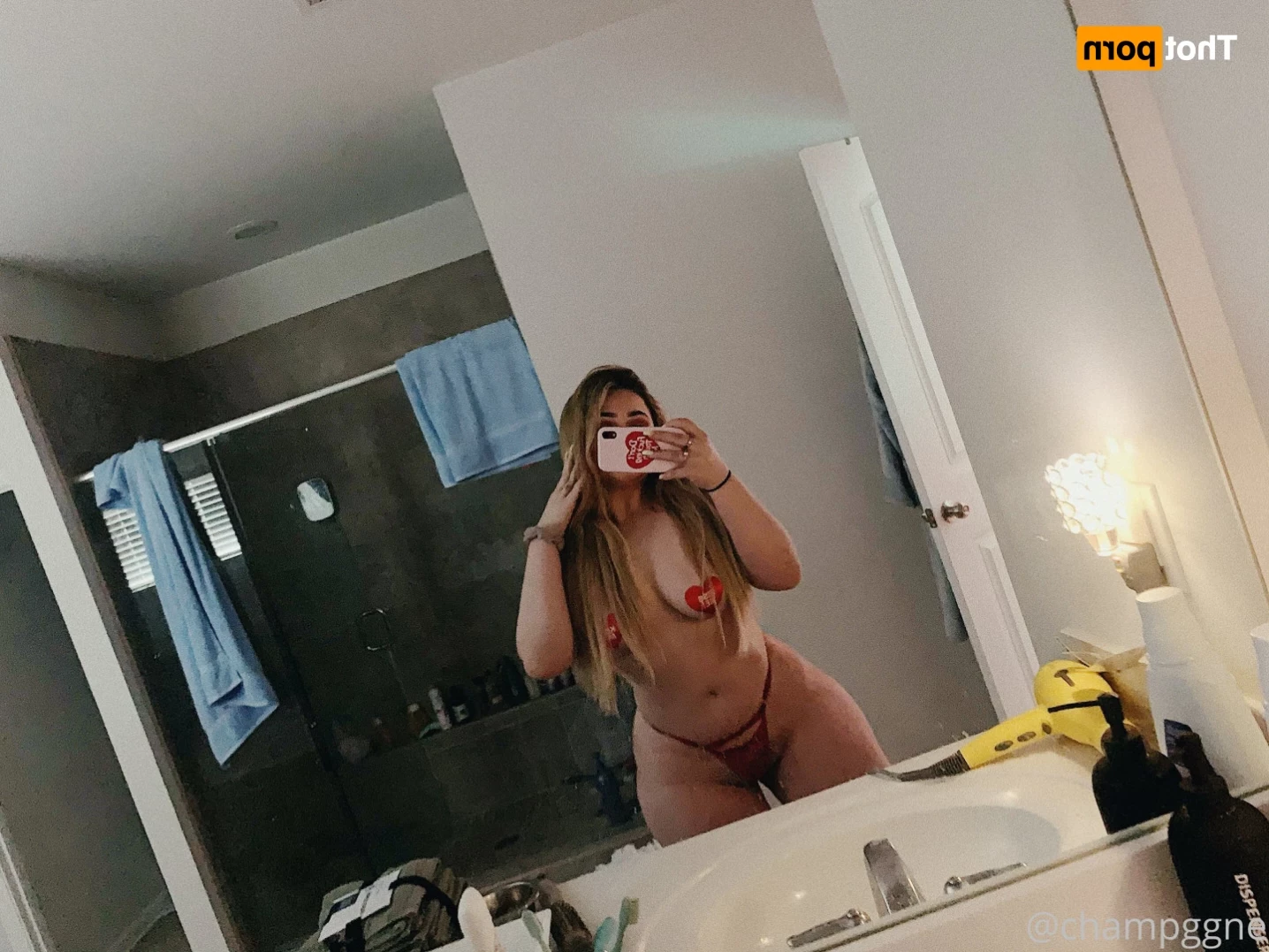 Champagne [ champggne ] Onlyfans leaked photo 13957642 on Hotleaks.tv