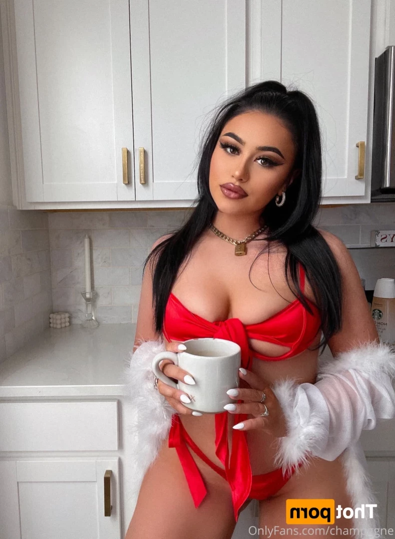 Champagne [ champggne ] Onlyfans leaked photo 13958612 on Hotleaks.tv