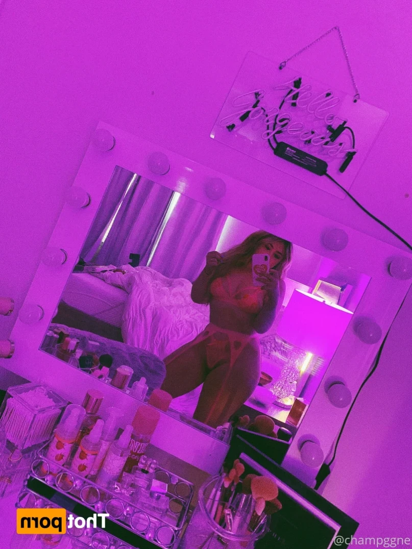 Champagne [ champggne ] Onlyfans leaked photo 13959301 on Hotleaks.tv