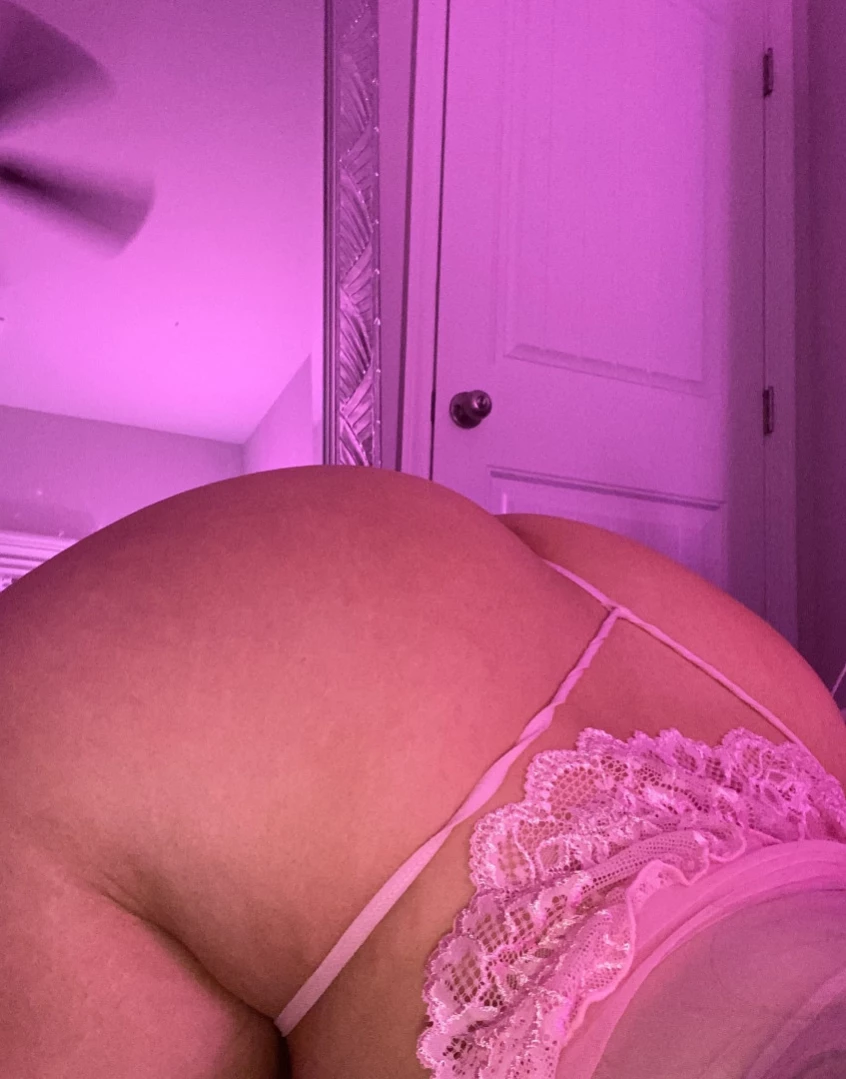 Champagne [ champggne ] Onlyfans leaked photo 13959892 on Hotleaks.tv
