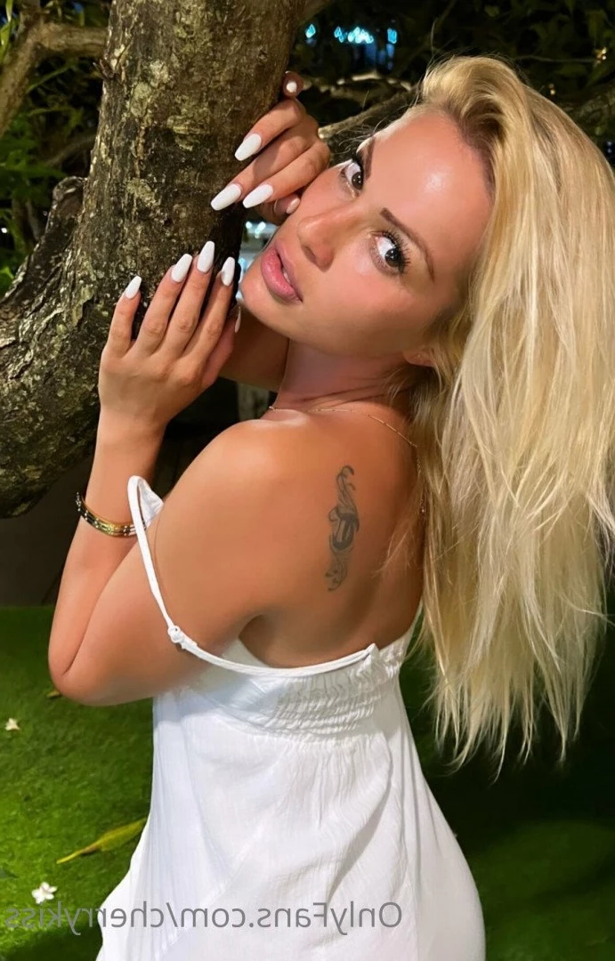 Cherry Kiss [ cherrykiss ] Onlyfans leaked photo 1554589 on Hotleaks.tv