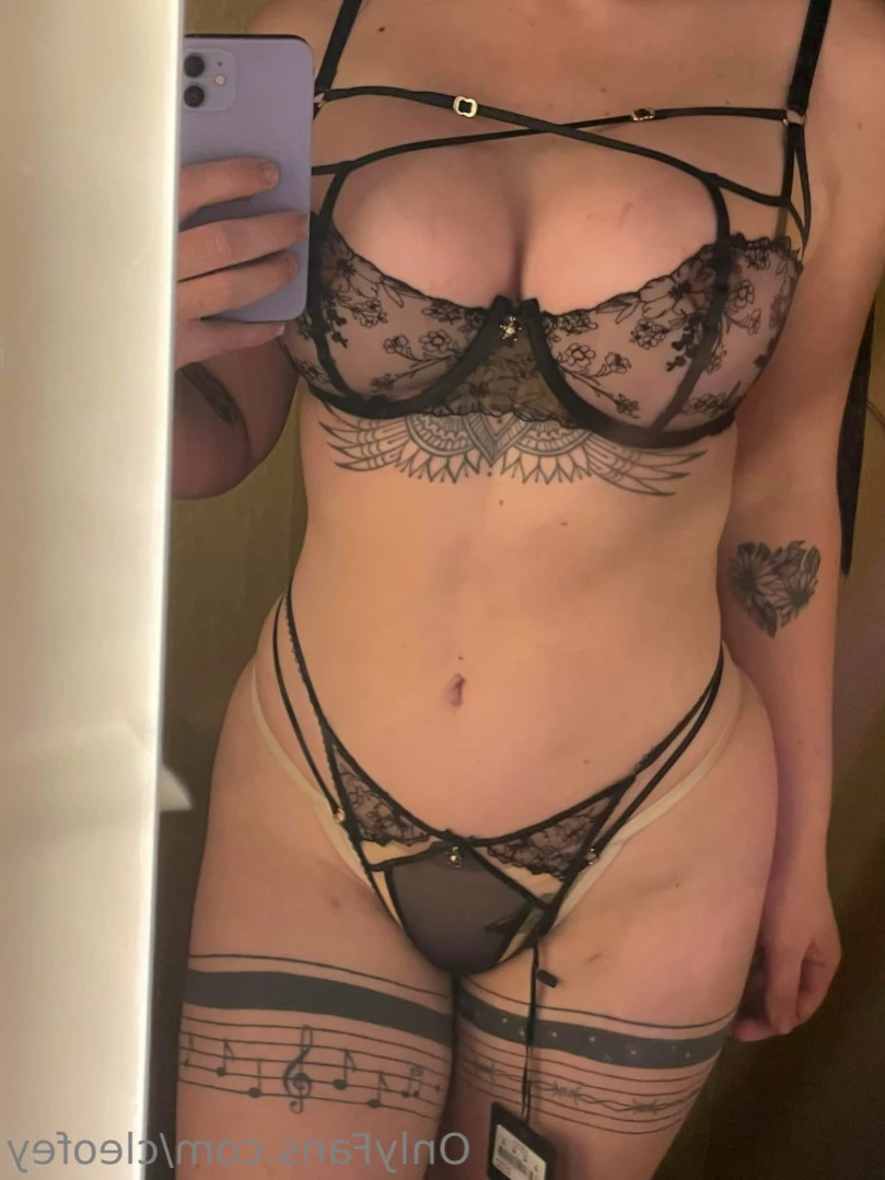 Aussie girlfriend [ cleofey ] Onlyfans leaked photo 14518772 on Hotleaks.tv