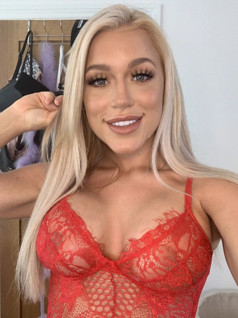 Elle Brooke [ ellebrookeuk ] Onlyfans leaked photo 1569707 on Hotleaks.tv
