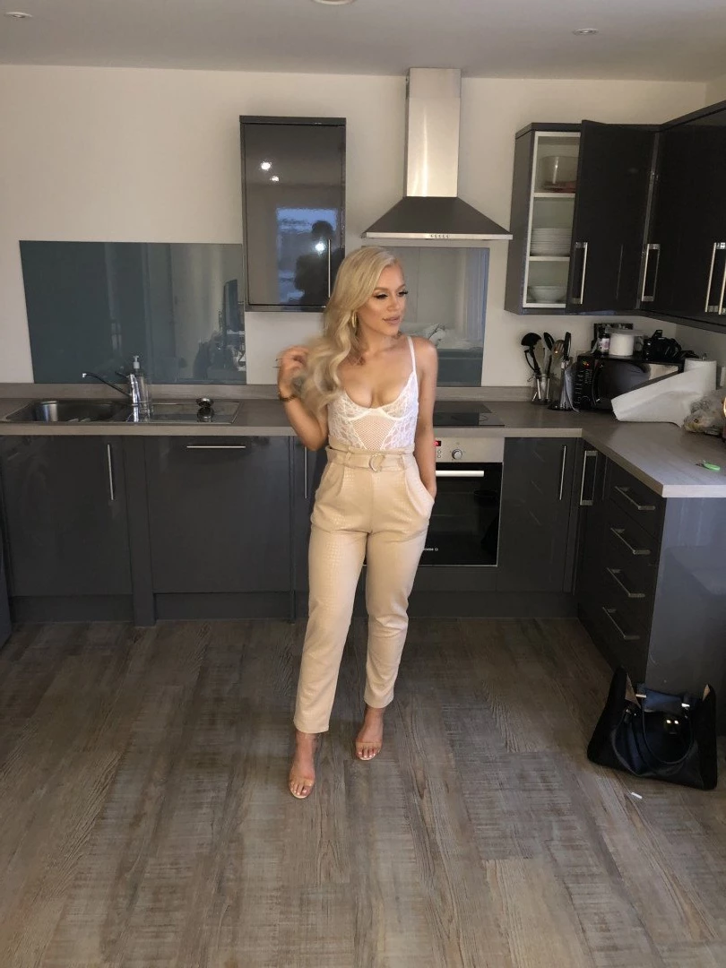 Elle Brooke [ ellebrookeuk ] Onlyfans leaked photo 1570968 on Hotleaks.tv