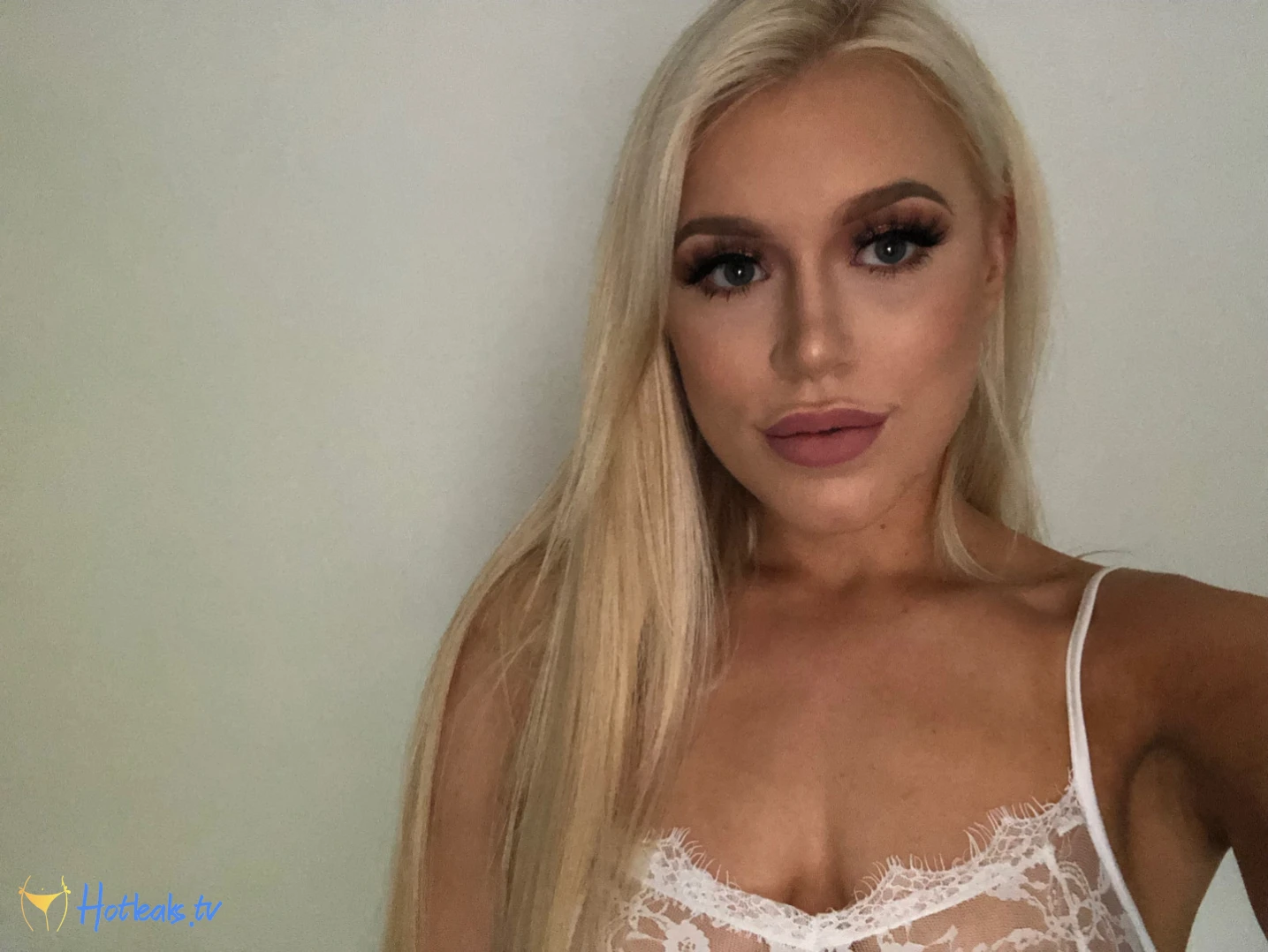 Elle Brooke [ ellebrookeuk ] Onlyfans leaked photo 6690833 on Hotleaks.tv