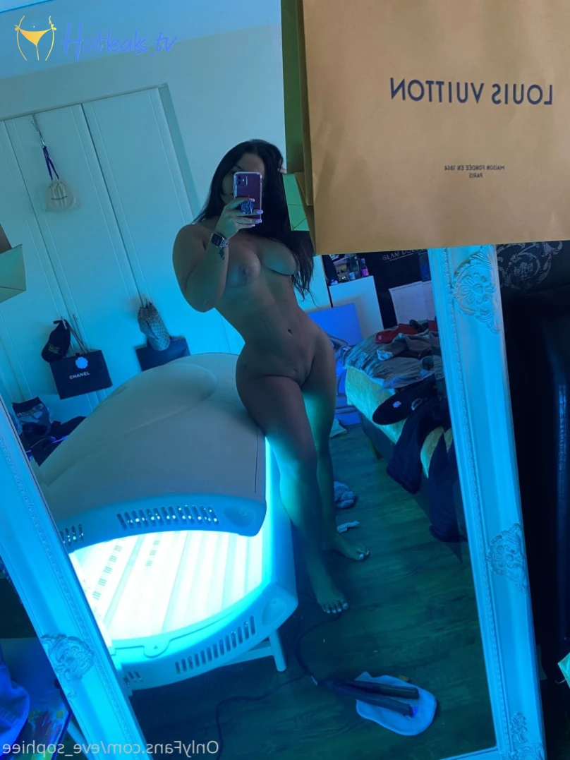 Ëve Sophieê 💋 [ eve_sophiee ] Onlyfans leaked photo 10328693 on Hotleaks.tv