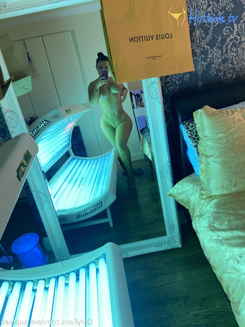 Ëve Sophieê 💋 [ eve_sophiee ] Onlyfans leaked photo 10329227 on Hotleaks.tv