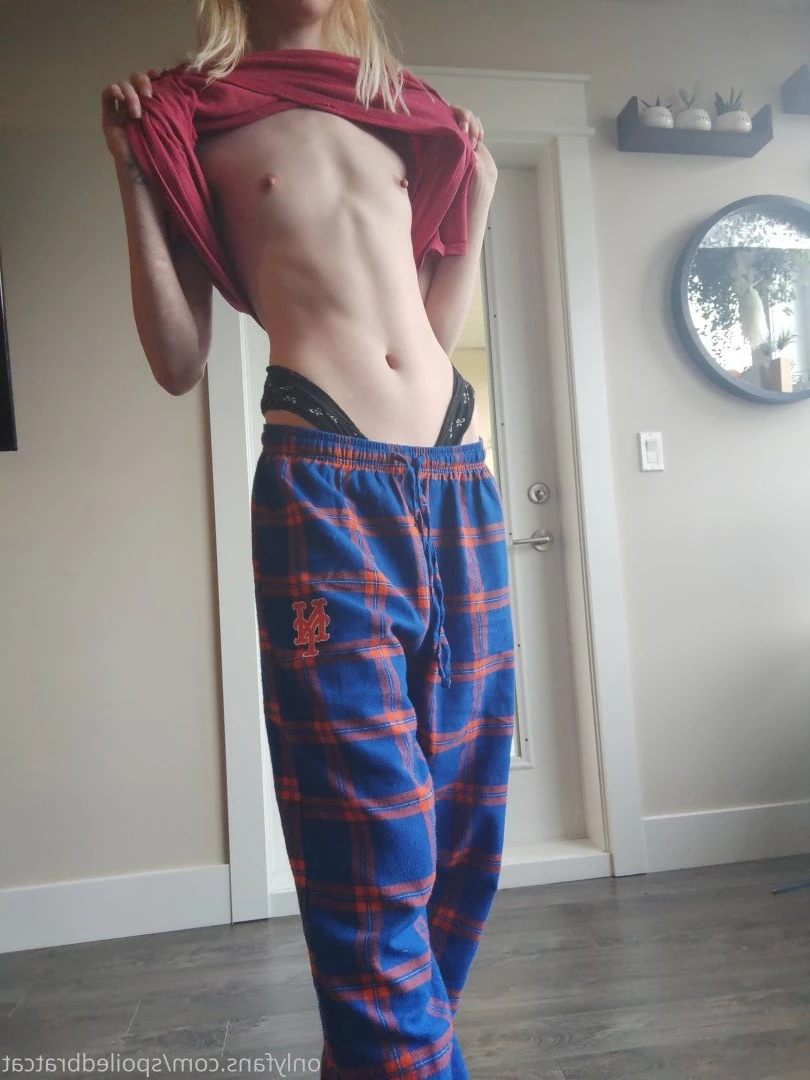 𝗖𝗔𝗧 🎮 [ spoiledbratcat ] Onlyfans leaked photo 4174727 on Hotleaks.tv