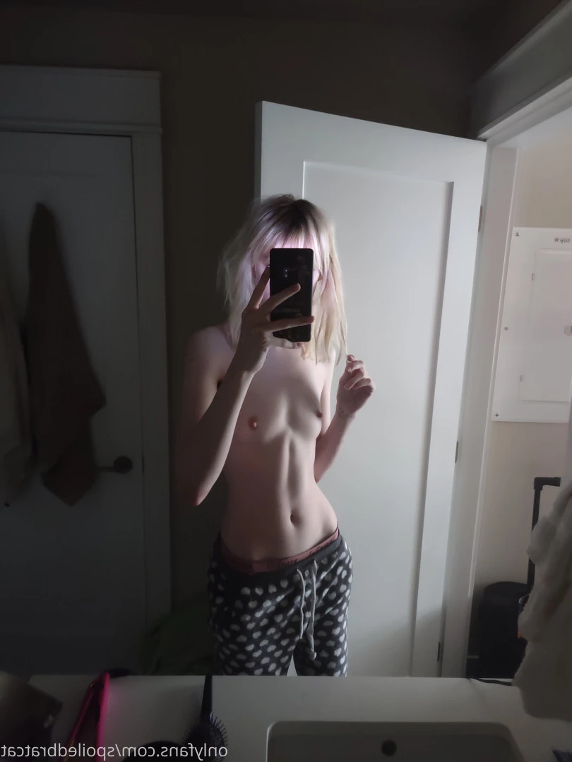 𝗖𝗔𝗧 🎮 [ spoiledbratcat ] Onlyfans leaked photo 6382516 on Hotleaks.tv