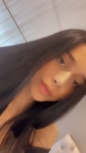 1910424