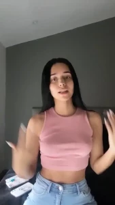 1910427