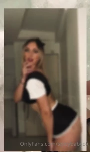 1910778