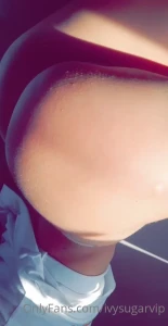 1911692