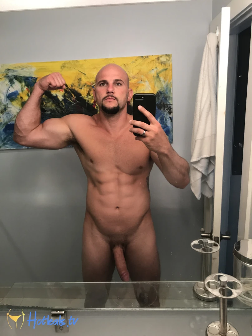 jmac [ jmac1864 ] Onlyfans leaked photo 13952596 on Hotleaks.tv