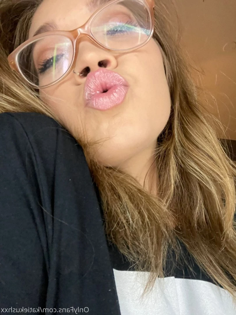 katiekushxx Onlyfans leaked photo 1658165 on Hotleaks.tv