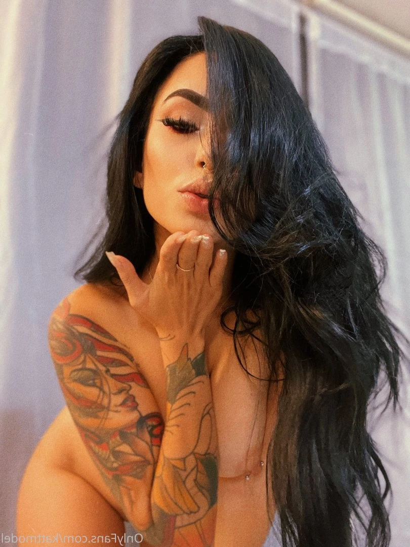 🕷 𝓚𝓪𝓽𝓽 🕷 [ kattmodel ] Onlyfans leaked photo 1659481 on Hotleaks.tv